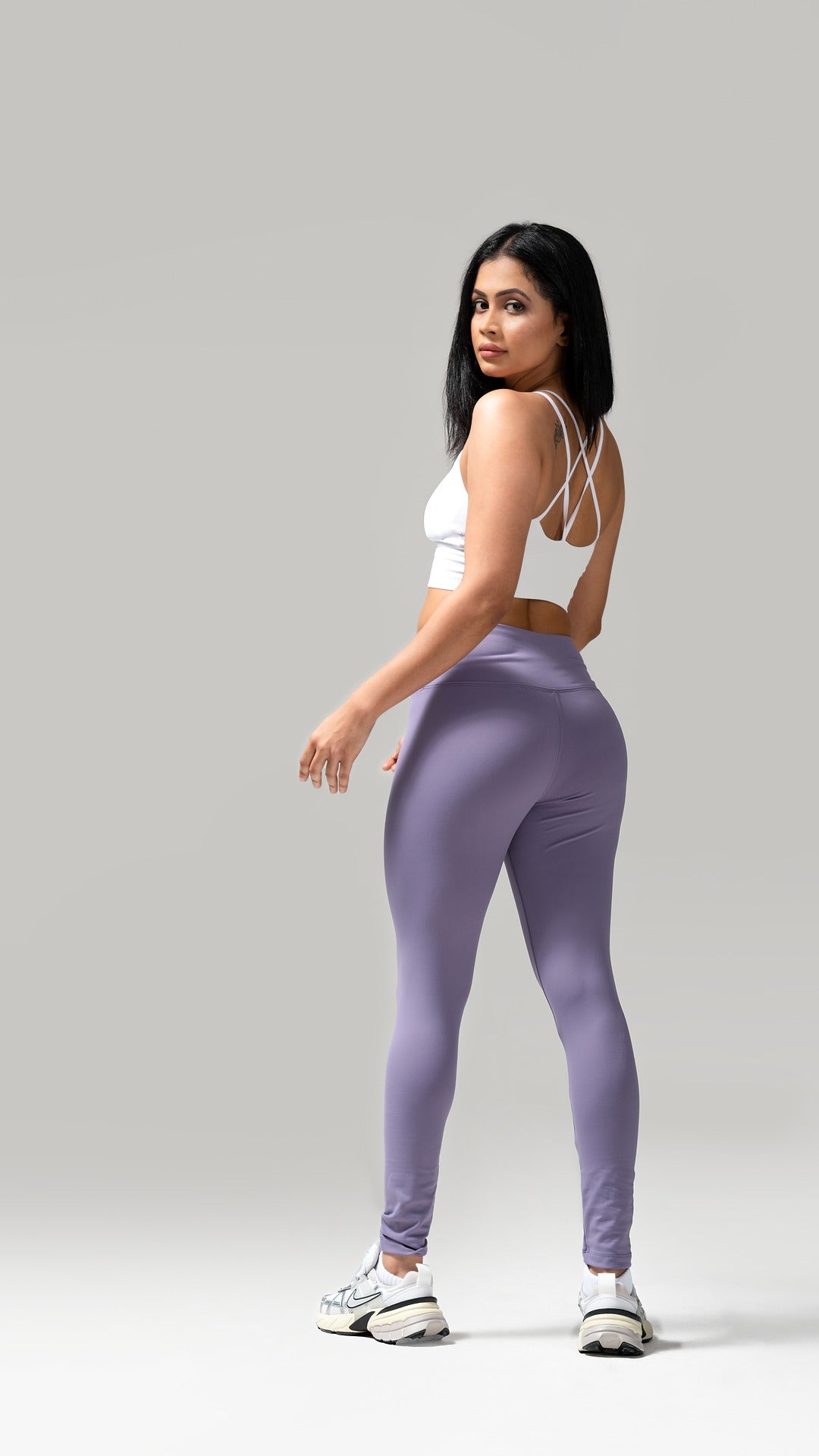 Jane Ivory High-Waist Leggings
